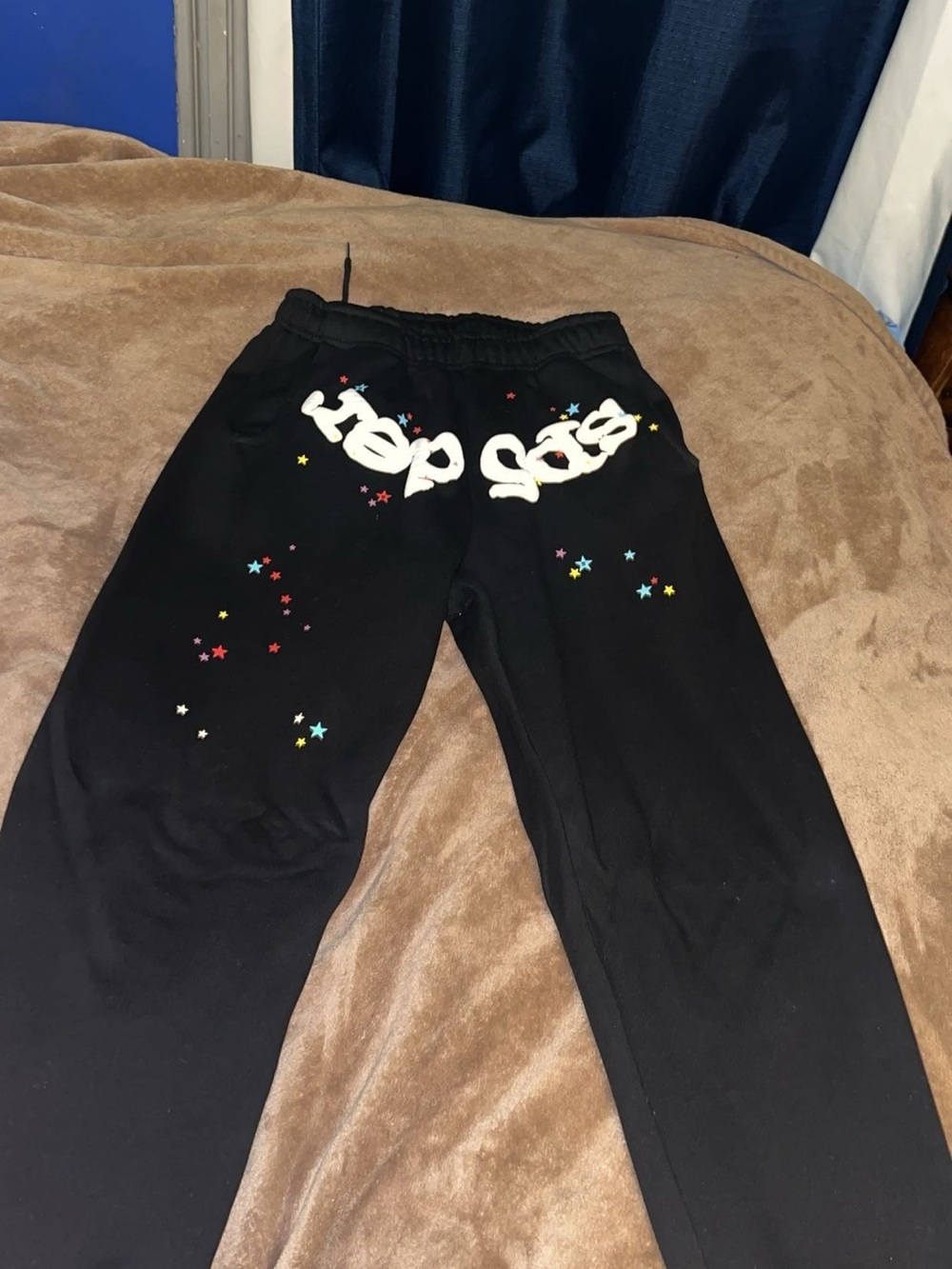 black sp5der sweatpants